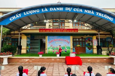 Giao lưu văn nghệ với chủ đề “Tiếng hát át hoàn cảnh – Xoa dịu nỗi đau da cam”